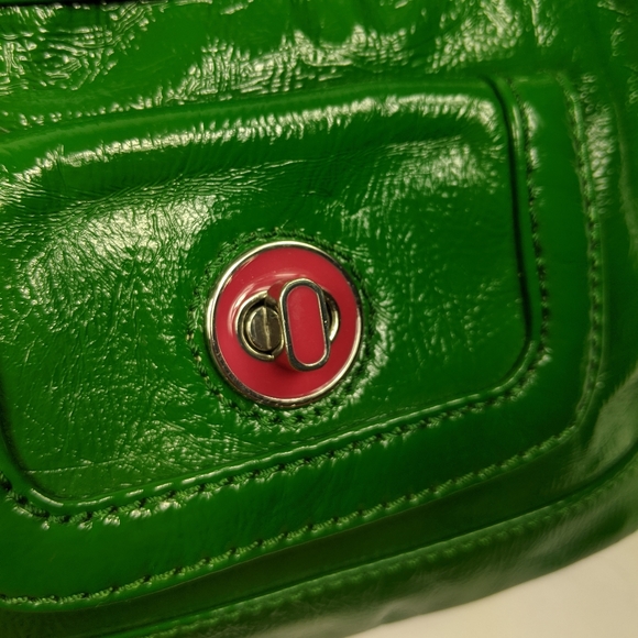 Teen Vogue Green Pink Pom Pom Chain Purse Shoulder Bag Funky Bright Fun - Picture 5 of 8